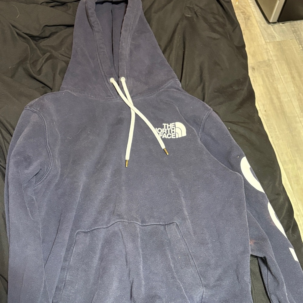 The North Face Men's Navy Blue Hoodie